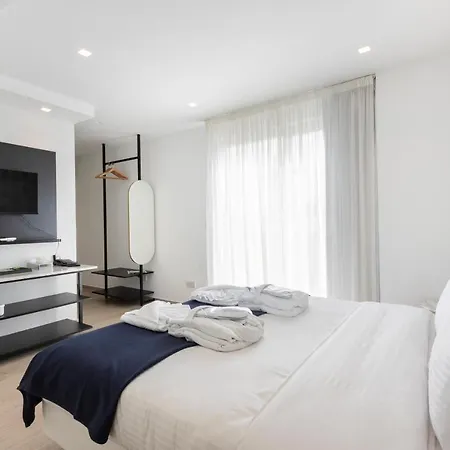 The G By Jl Hotel 3*