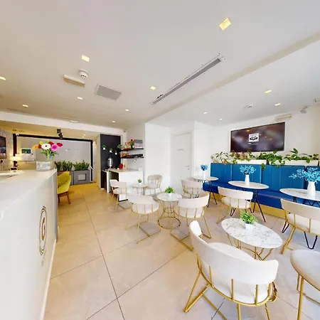 The G By Jl Hotel