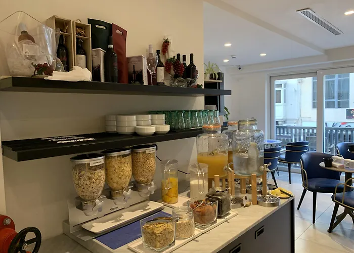 The G By Jl 3* St. Julian's